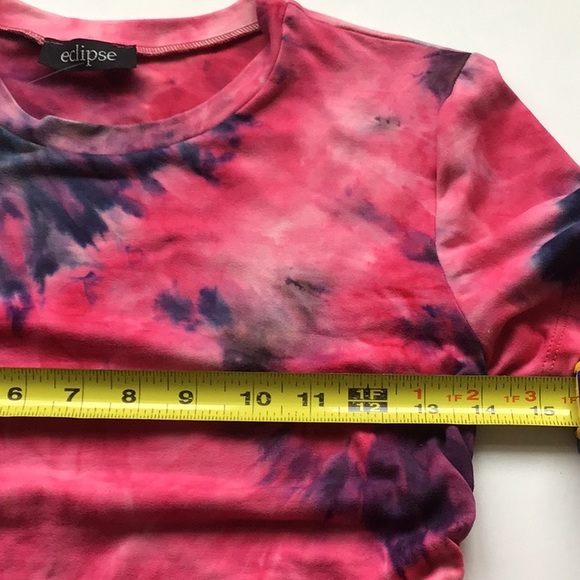Tie Dye Tee Ruched Sides - Picture 12 of 12